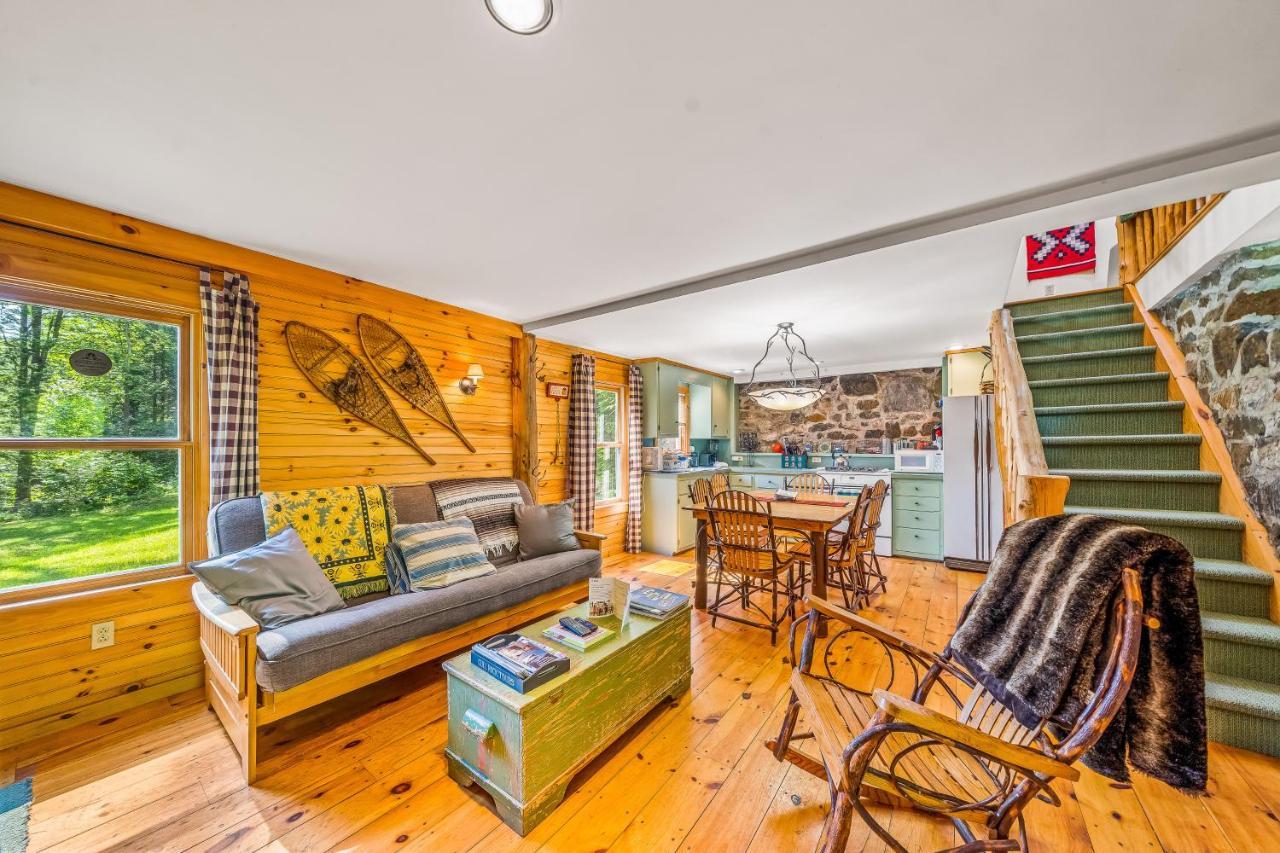 Schroon Lake Brook Sound Cabin מראה חיצוני תמונה